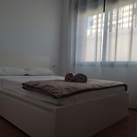 Ap4Us B1 - Apartment For Us - Sightseeing & Beach Near To Barcelona Badalona Ngoại thất bức ảnh