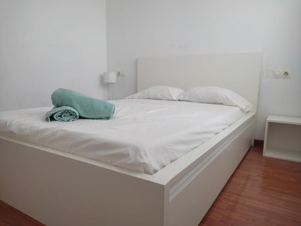 Ap4Us B1 - Apartment For Us - Sightseeing & Beach Near To Barcelona Badalona Ngoại thất bức ảnh