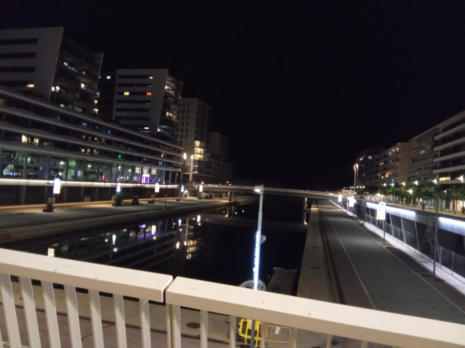 Ap4Us B1 - Apartment For Us - Sightseeing & Beach Near To Barcelona Badalona Ngoại thất bức ảnh